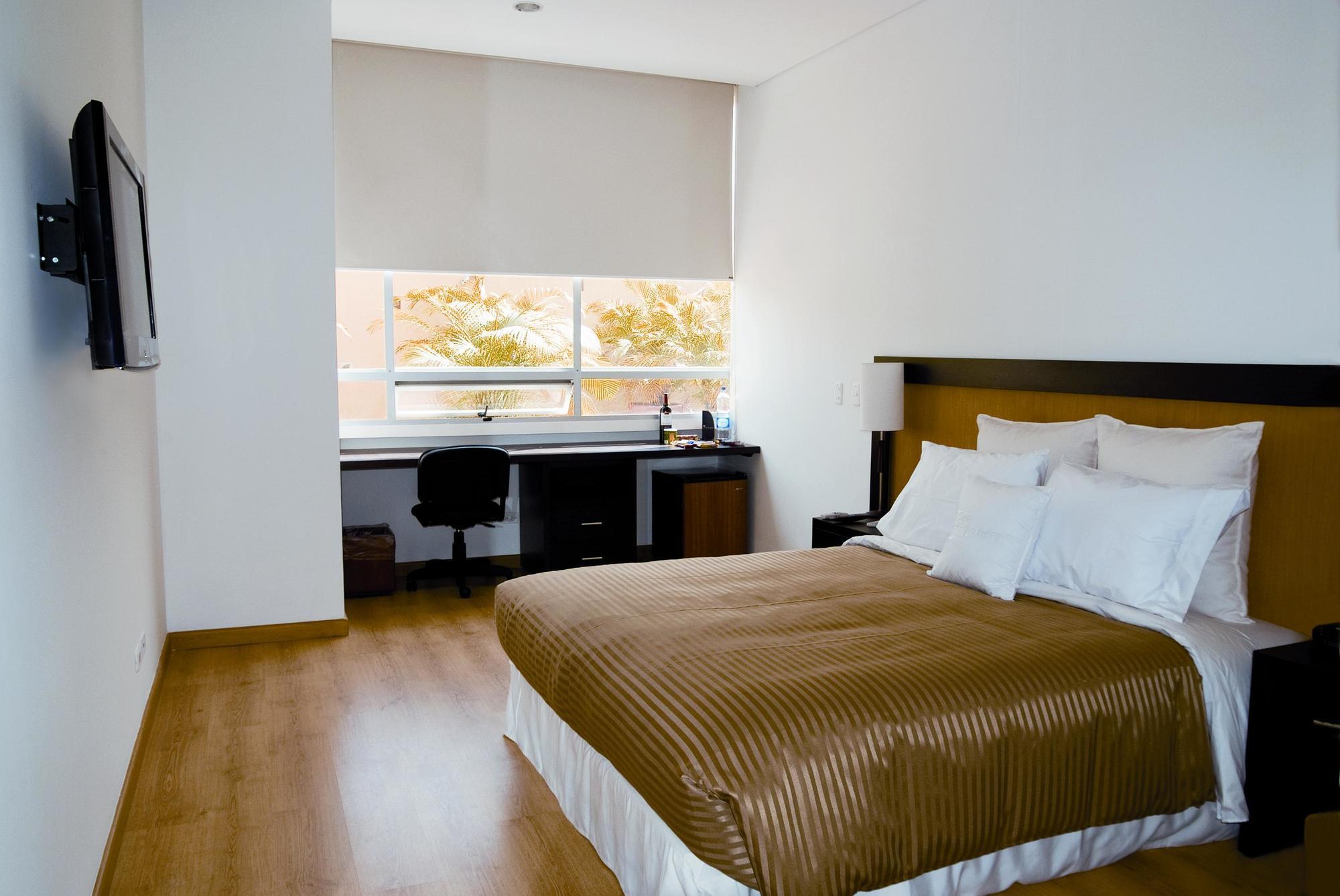Mi Hotel Sandiego Medellin Exterior photo
